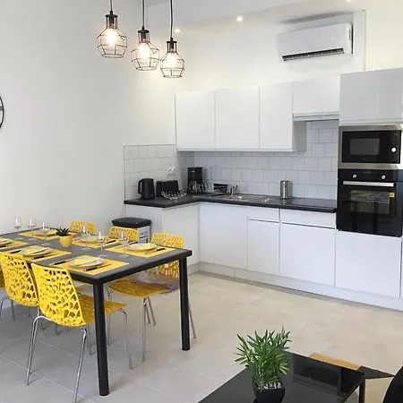 Lumea 80m2 Climatise Parking Proche Sanctuaire Apartment *