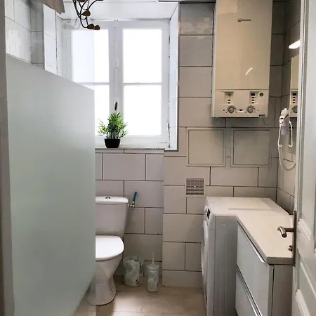 Lumea 80 M2 Climatise Parking Proche Sanctuaires דירה