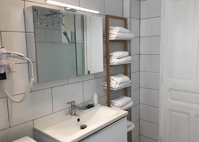 Lumea 80 M2 Climatise Parking Proche Sanctuaires