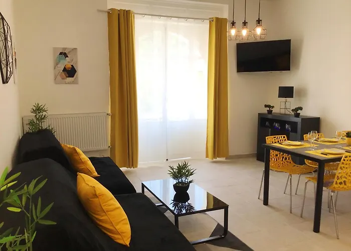 Lumea 80m2 Climatise Parking Proche Sanctuaire لورد