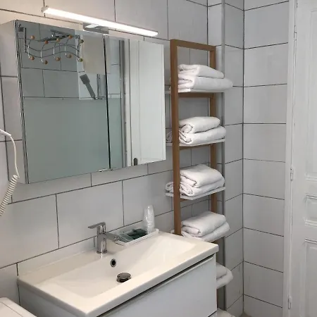 Apartment Lumea 80 M2 Climatise Parking Proche Sanctuaires Lourdes
