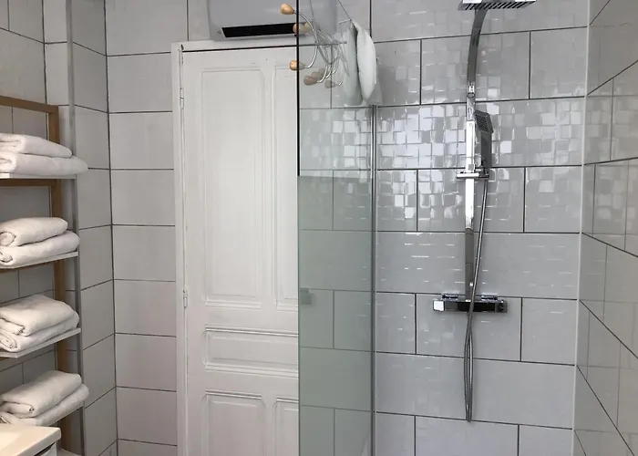 Appartement Lumea 80 M2 Climatisé Parking Proche Sanctuaires